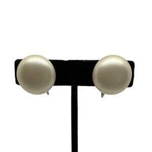 Vintage MARVELLA Pearl Clip-On Earrings Round Dome Off-White Silver Tone Classic